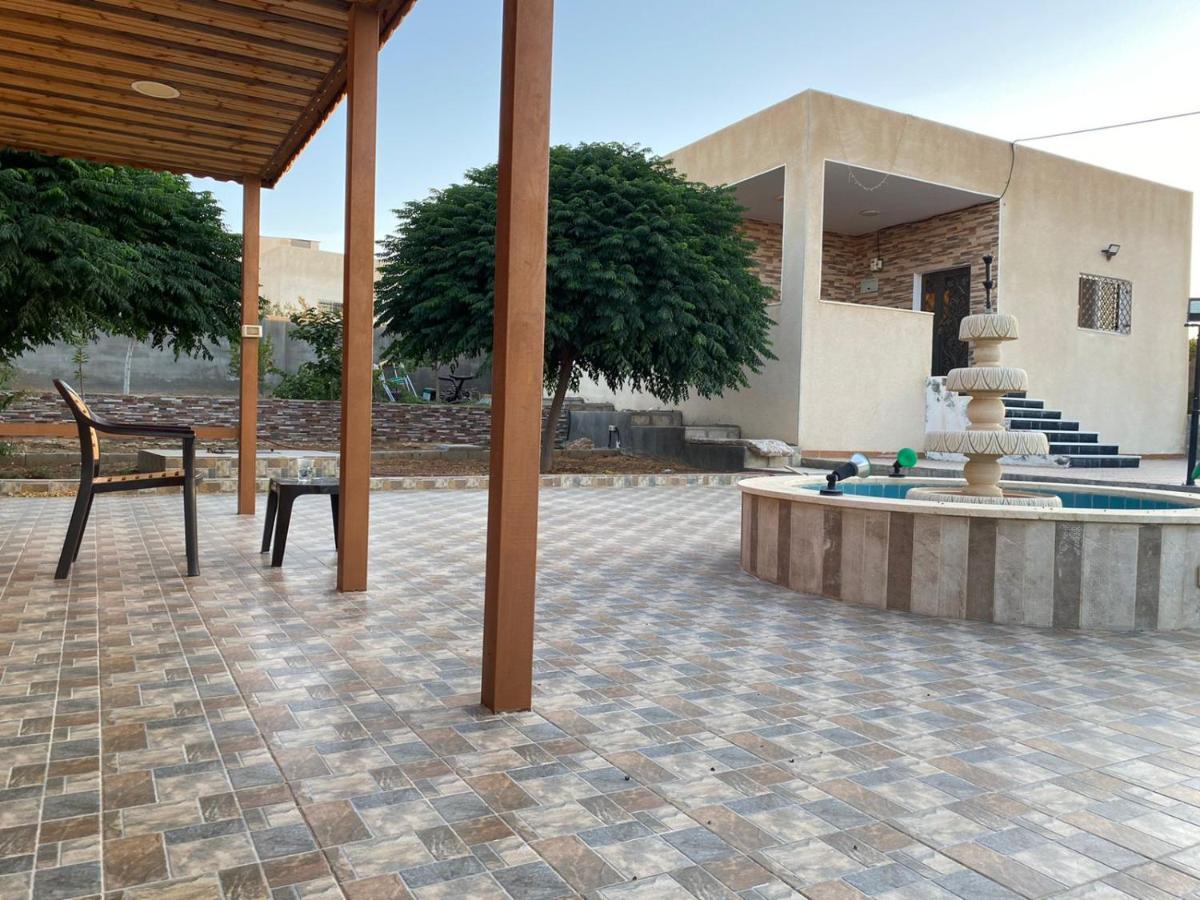 مزرعة النجم Najem Farm Villa Al-Qasr Exterior photo